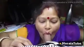 Desi Style Bhojpuri Aunty Sex Full Video