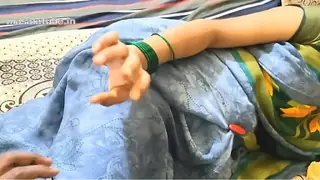 Desi MMS Desi indian wife cheating and fuck with friend