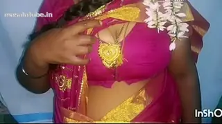Desi Tamil hot housewife big boobs fuck in village