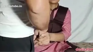 Desperate Hostel GF Sonal Store Room Me Kiss aur Chudai Choot Garam
