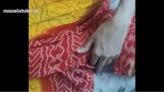 Leaked Indian Hot Sexy Sari Aunty fucked by a Young Guy